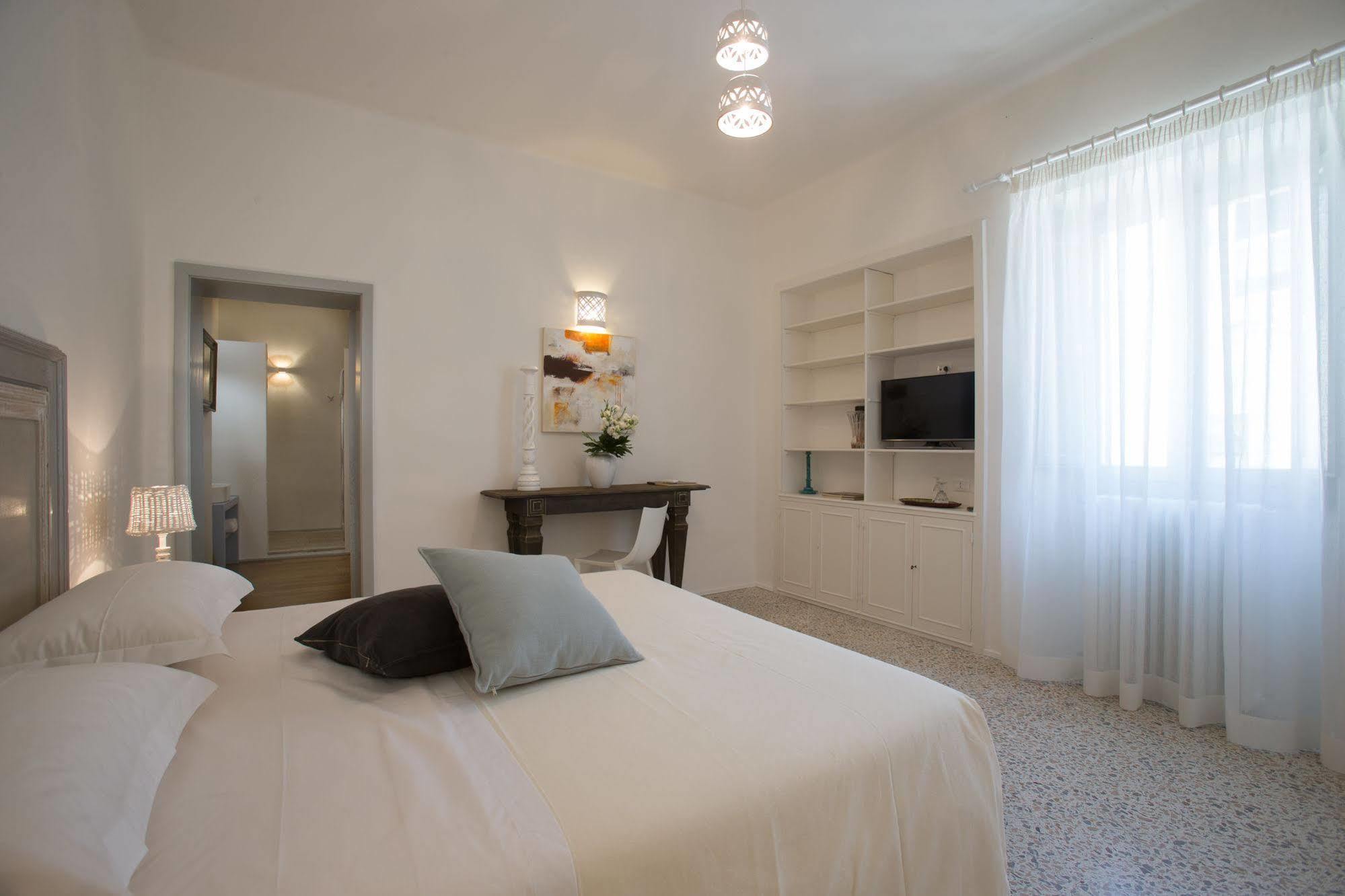ガラティーナ Li Pappi Antico Casale Bed & Breakfast エクステリア 写真